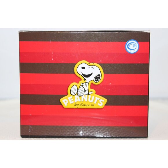 Salt & Pepper Shakers - Peanuts Snoopy kissing Lucy by Westland Giftware - Picture 5 of 5